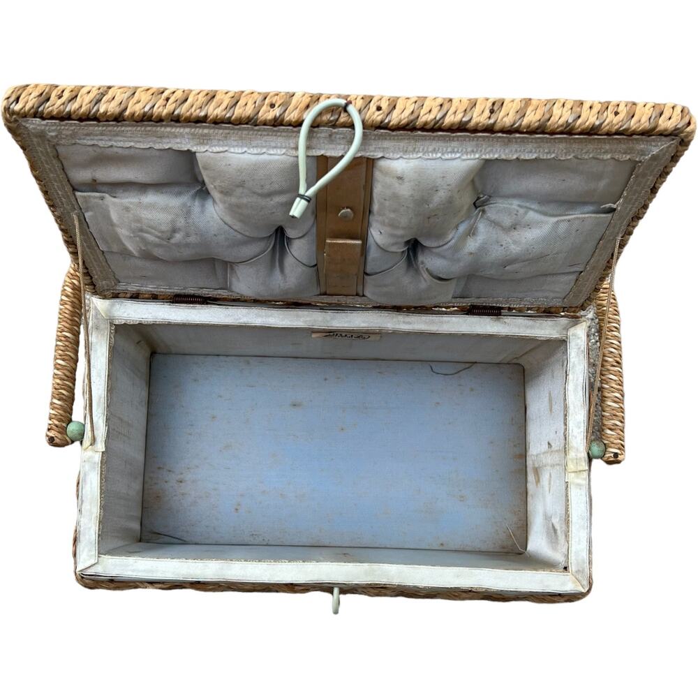 Dritz Handled Raised Sewing Storage Box - Picture 5 of 6